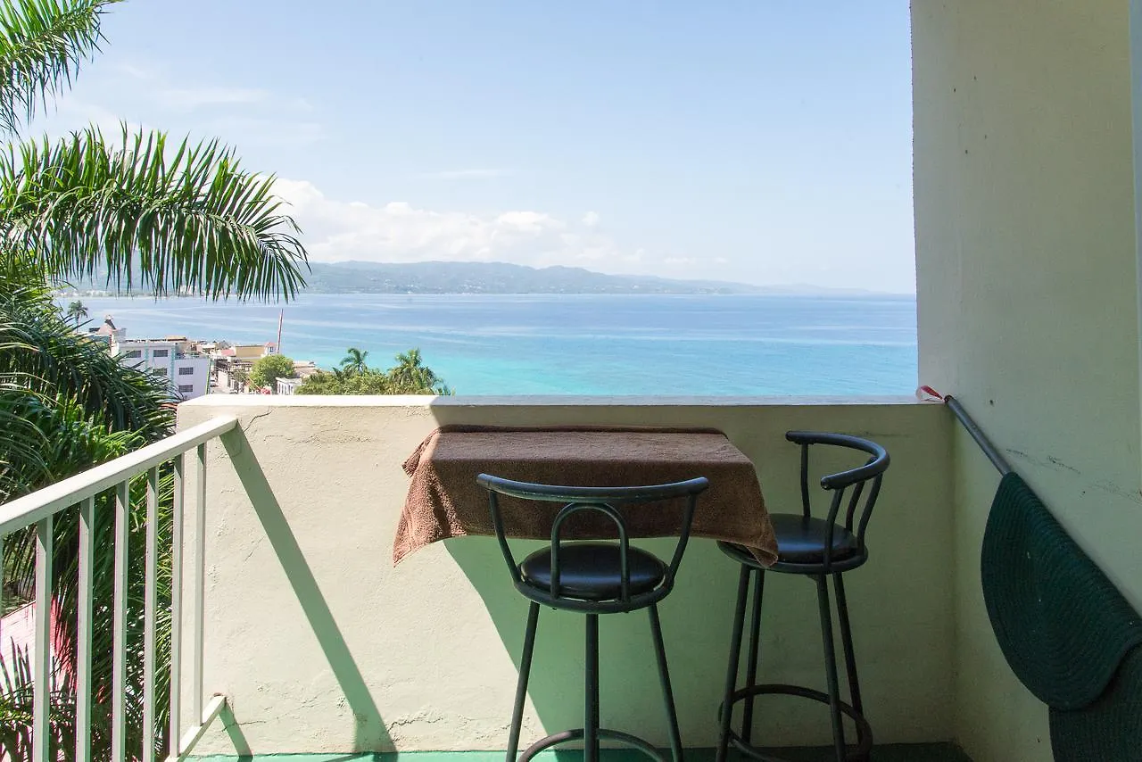 Aparthotel Sunny Tides At Montego Bay Club Resort